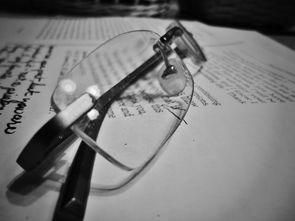 星聚控眼镜：颠覆传统的智能护眼体验，为你的视觉健康保驾护航