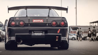 苍穹传奇：绝世神兵，英雄传说，战乱纷争，殊途同归，永垂不朽。