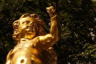 (斩将千军如探囊)斩千军传奇：勇往直前，战无不胜，征战沙场，谱写辉煌传奇