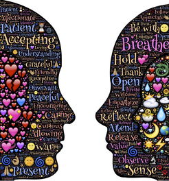 (最强班级破解版)打造最强班级，金币不减反增，享受免广告乐趣