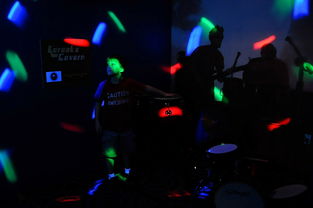 少年侠客演唱会:重温天龙八部经典,感受江湖侠义风情的音乐盛宴! 少年侠客演唱会:重温天龙八部经典,感受江湖侠义风情的音乐盛宴!