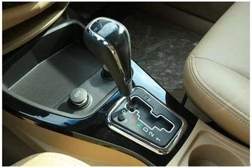 手动挡停车场模组版自带车标无限背包无限血下载-手动挡停车场模组版自带车标下载中文v.2.32 手动挡停车场模组版自带车标无限背包无限血下载-手动挡停车场模组版自带车标下载中文v.2.32